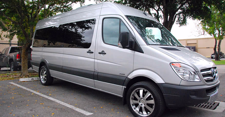 Renta de suburbans y vans en Acapulco